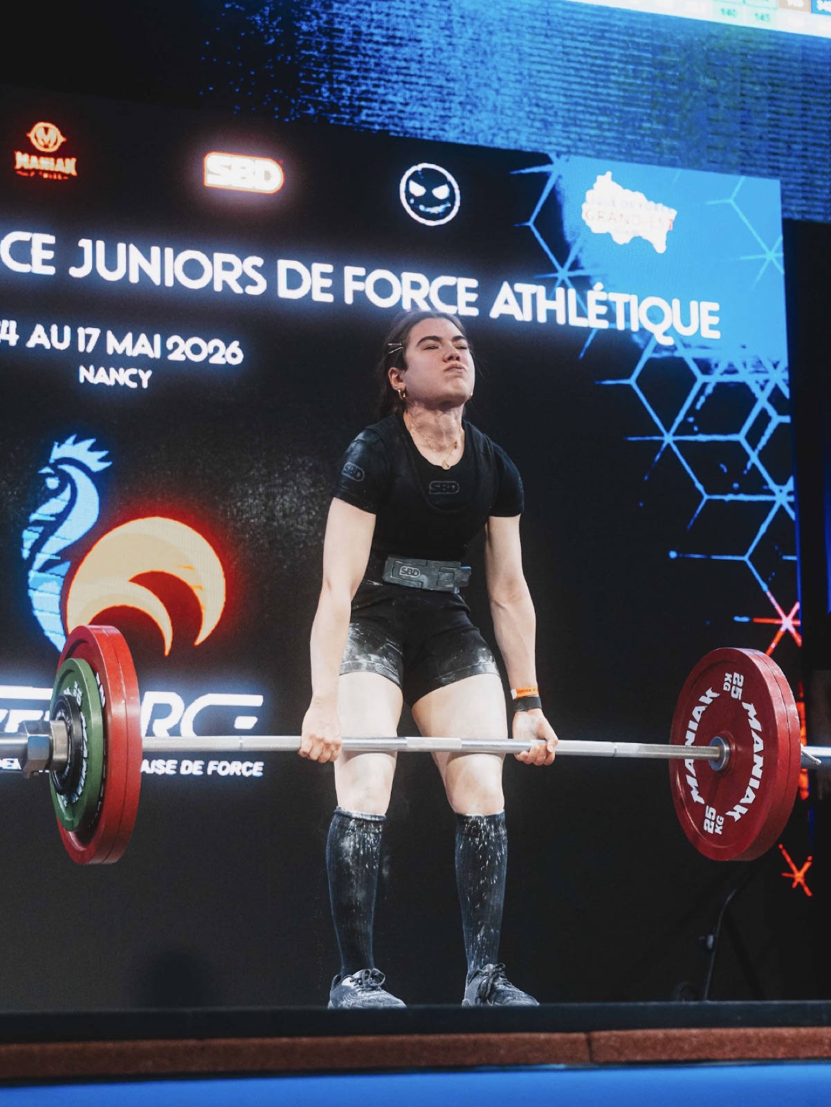 Nour — Progress & competition coach